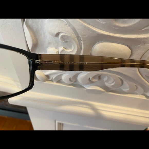 Men’s Burberry Glasses - Picture 3 of 3